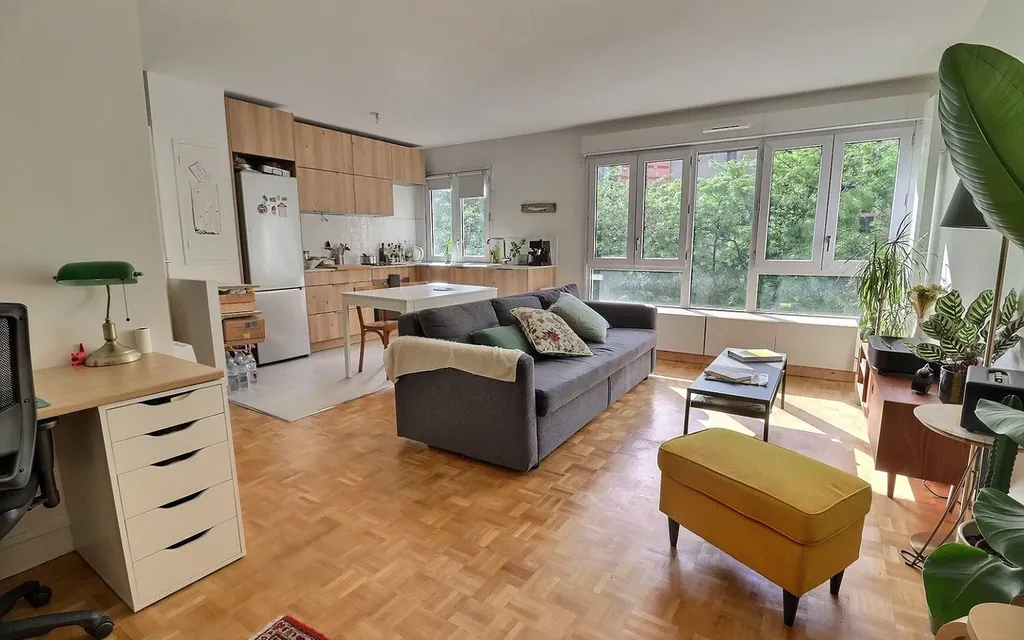 Achat appartement à vendre 2 pièces 50 m² - Paris 19ème arrondissement