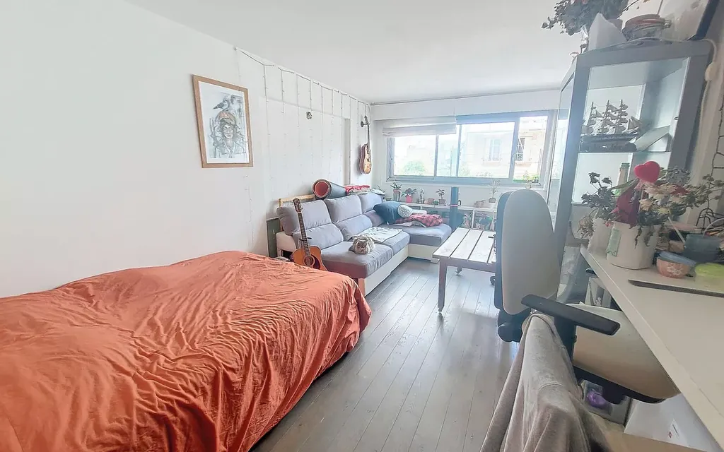 Achat appartement à vendre 2 pièces 54 m² - Paris 10ème arrondissement