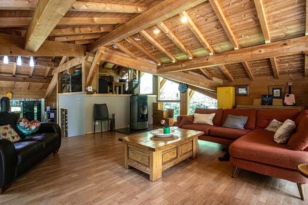 Achat maison à vendre 4 chambres 143 m² - Morzine