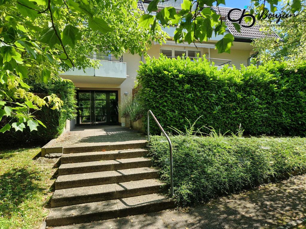 Achat appartement à vendre 5 pièces 115 m² - Strasbourg