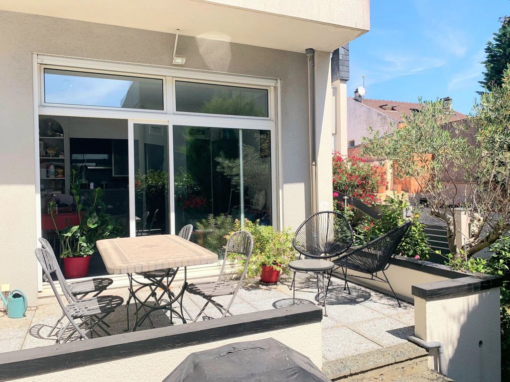 Achat maison à vendre 3 chambres 130 m² - Clamart