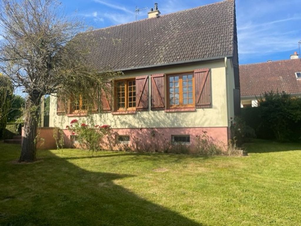 Achat maison à vendre 3 chambres 98 m² - Saint-Nicolas-d'Aliermont