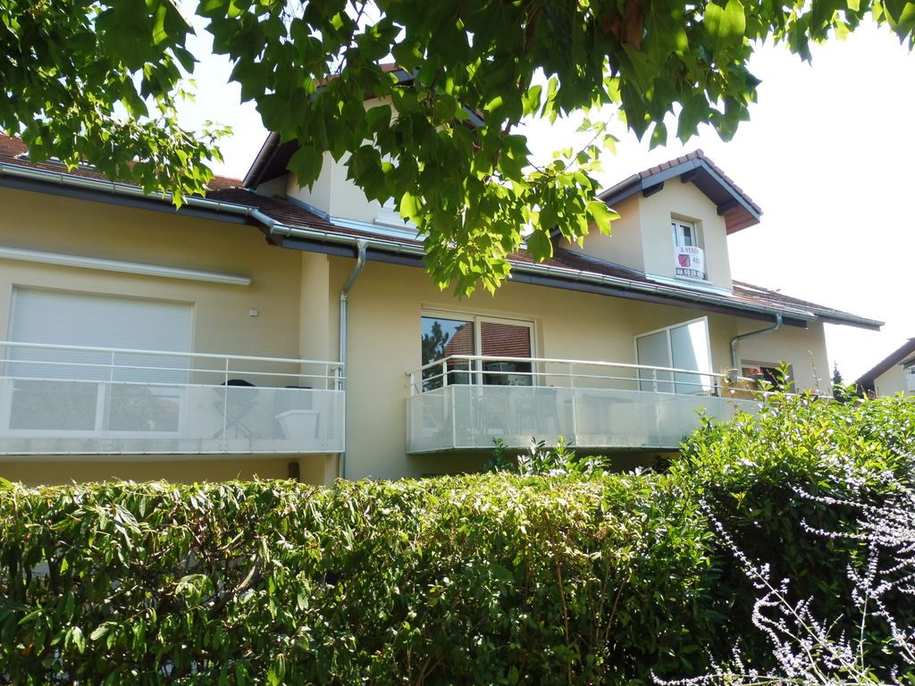 Achat appartement à vendre 3 pièces 74 m² - Thonon-les-Bains