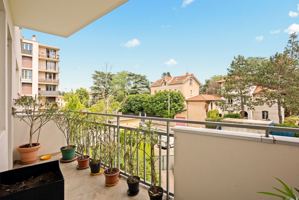 Achat appartement à vendre 4 pièces 93 m² - Tassin-la-Demi-Lune