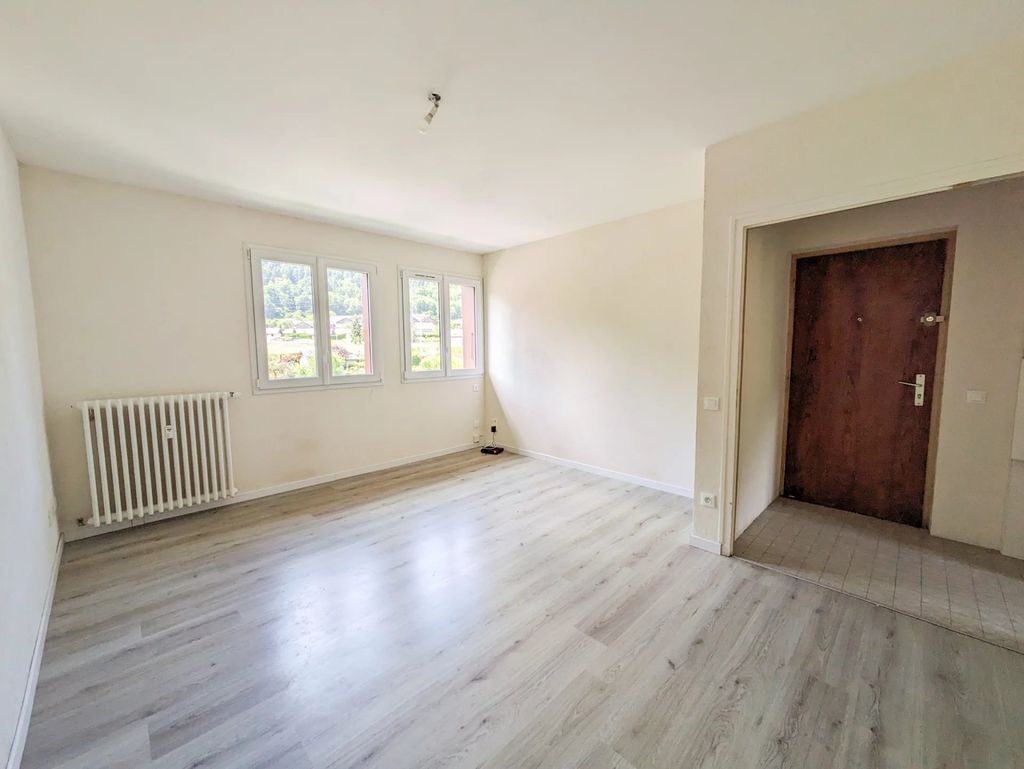 Achat appartement à vendre 3 pièces 70 m² - Saint-Jeoire