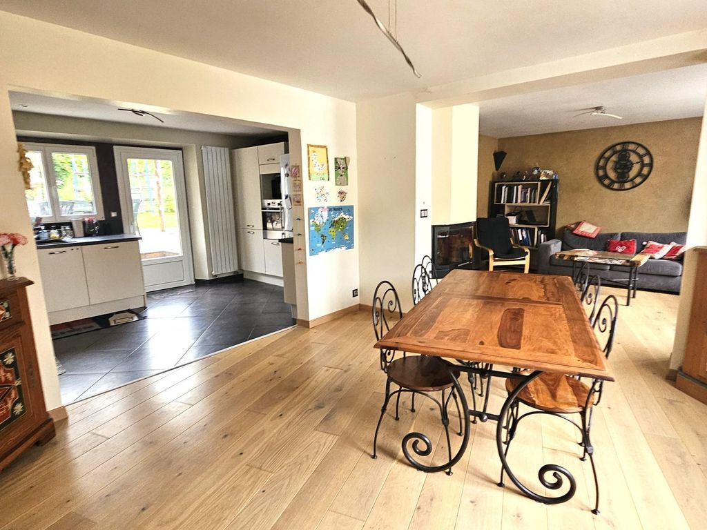 Achat maison à vendre 3 chambres 154 m² - Roderen