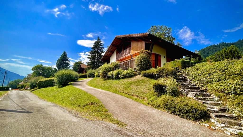 Achat maison à vendre 4 chambres 161 m² - Samoëns