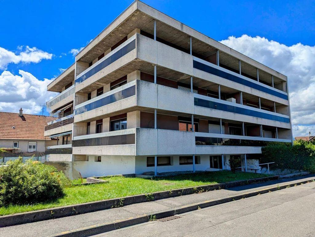 Achat appartement à vendre 3 pièces 89 m² - Ville-la-Grand