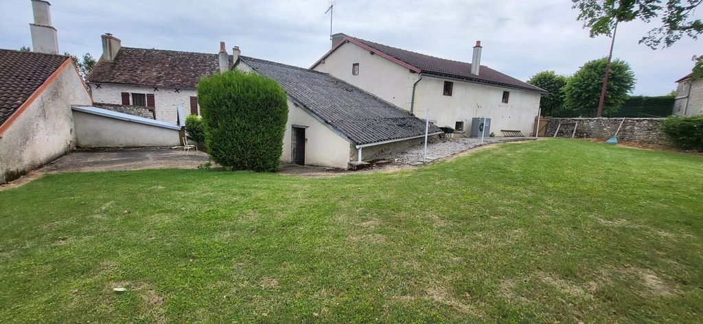 Achat maison à vendre 3 chambres 97 m² - La Puye