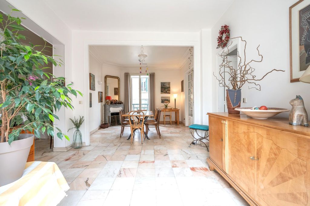 Achat maison à vendre 5 chambres 178 m² - Fontenay-sous-Bois