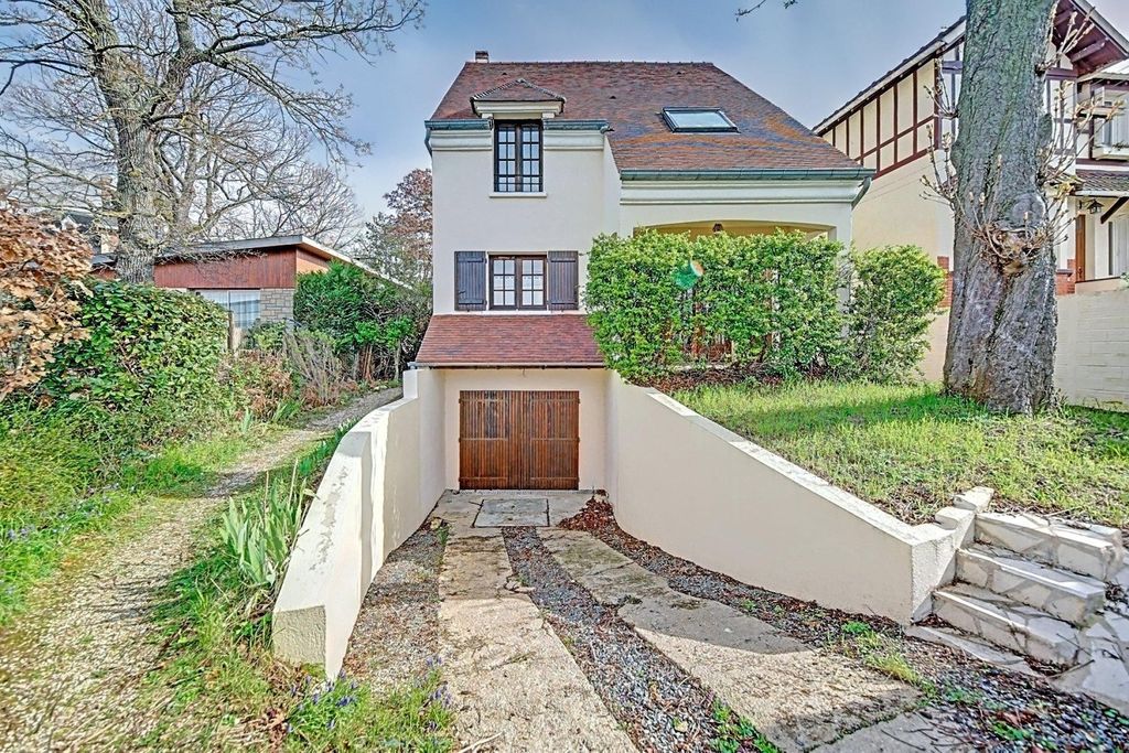 Achat maison à vendre 5 chambres 149 m² - Le Vésinet