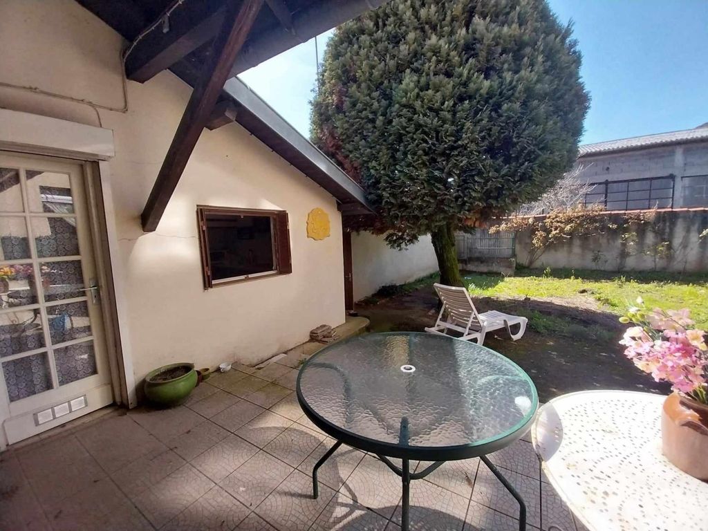 Achat maison à vendre 2 chambres 75 m² - Mazamet