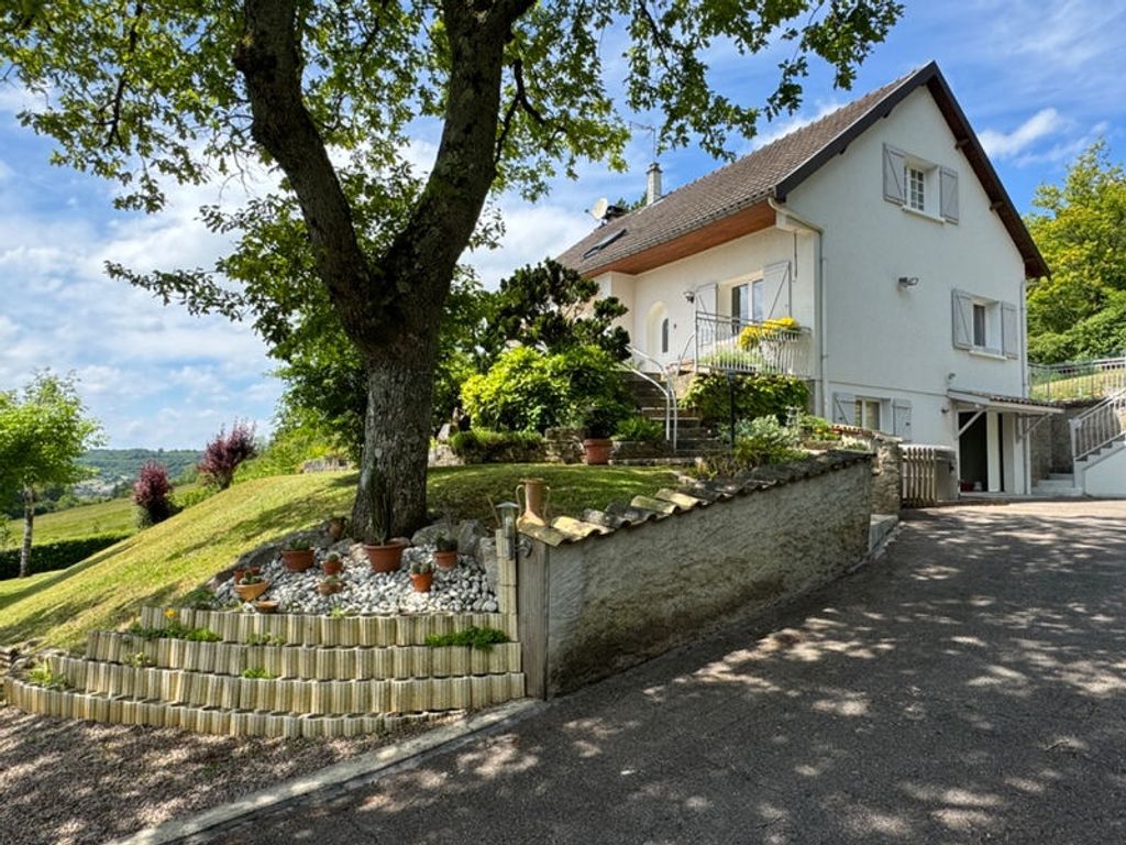 Achat maison à vendre 4 chambres 150 m² - Saint-Dizier