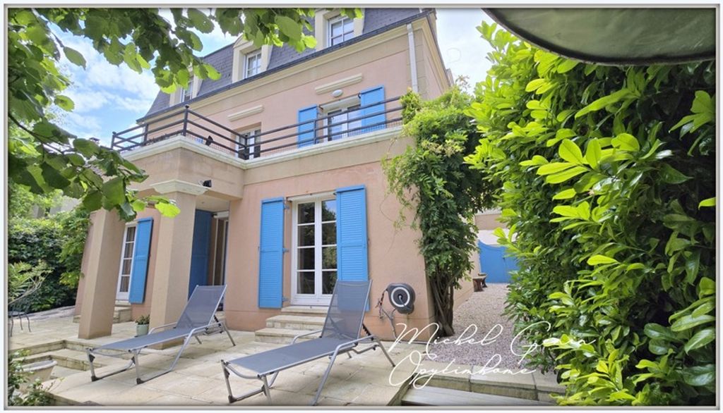 Achat maison à vendre 5 chambres 213 m² - Pontoise