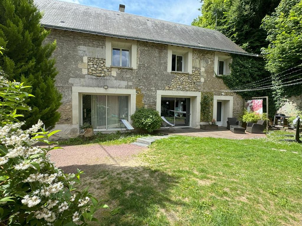 Achat maison à vendre 4 chambres 190 m² - Vernou-sur-Brenne