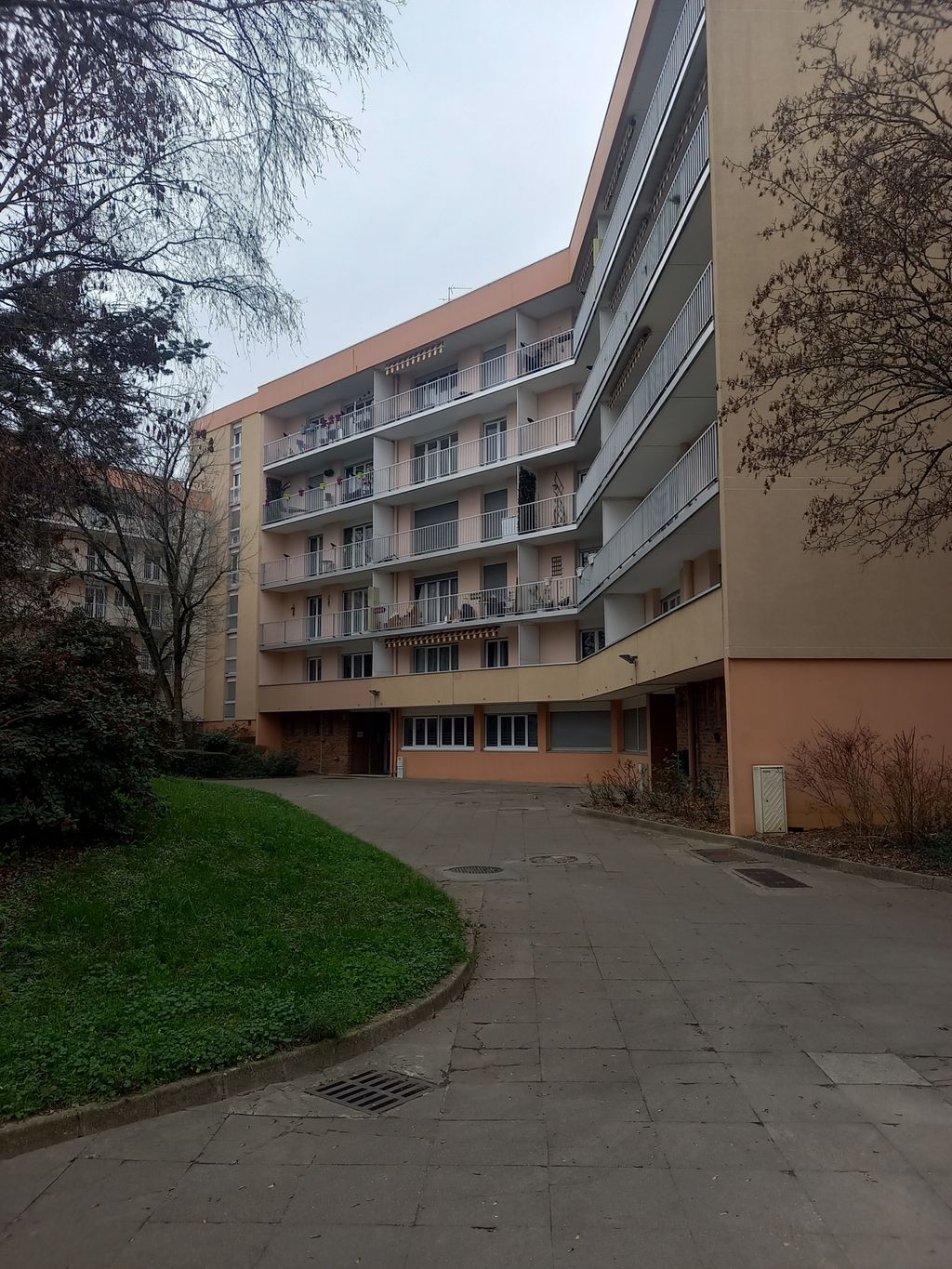 Achat appartement à vendre 3 pièces 62 m² - Évry