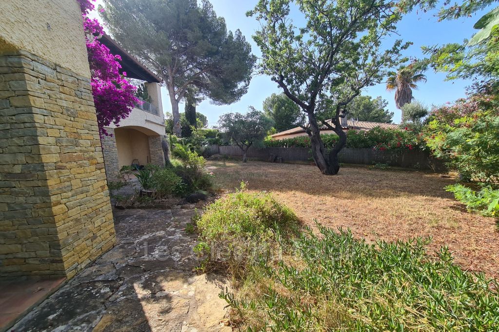 Achat appartement à vendre 3 pièces 101 m² - Sanary-sur-Mer