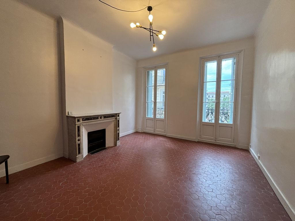 Achat appartement à vendre 4 pièces 85 m² - Toulon