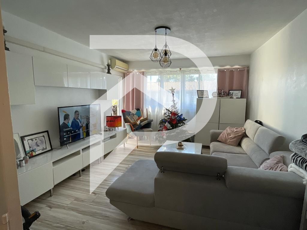 Achat appartement à vendre 3 pièces 64 m² - Villeneuve-lès-Avignon