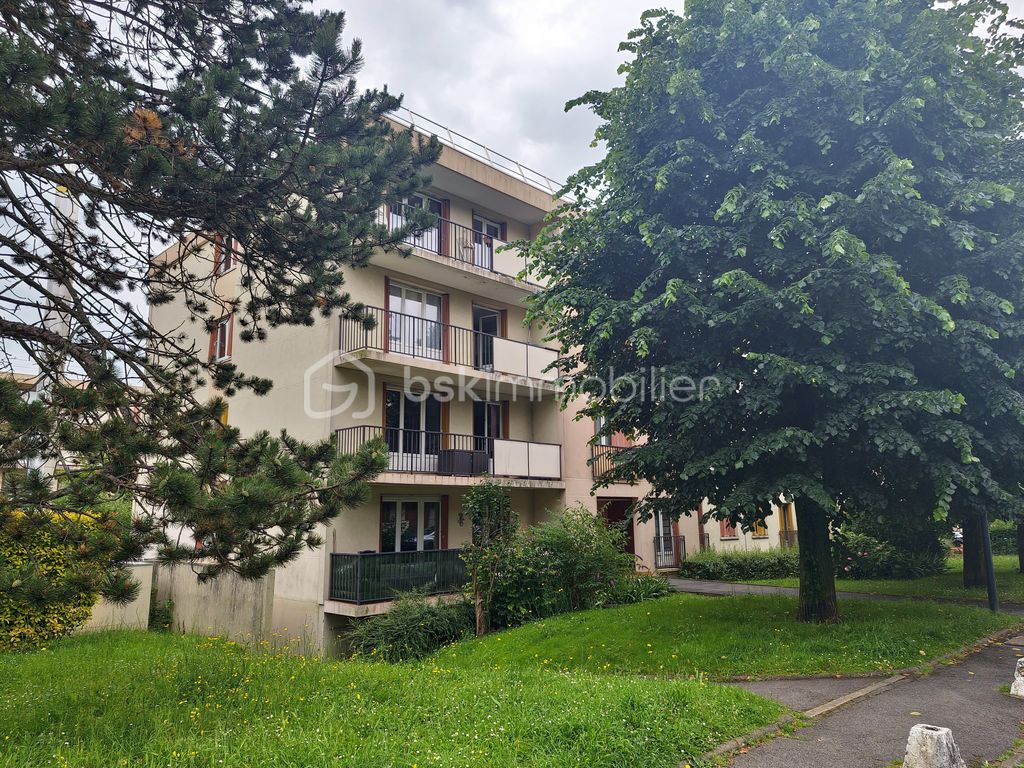 Achat appartement à vendre 4 pièces 73 m² - Brou-sur-Chantereine