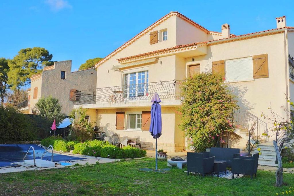 Achat maison à vendre 4 chambres 151 m² - Six-Fours-les-Plages