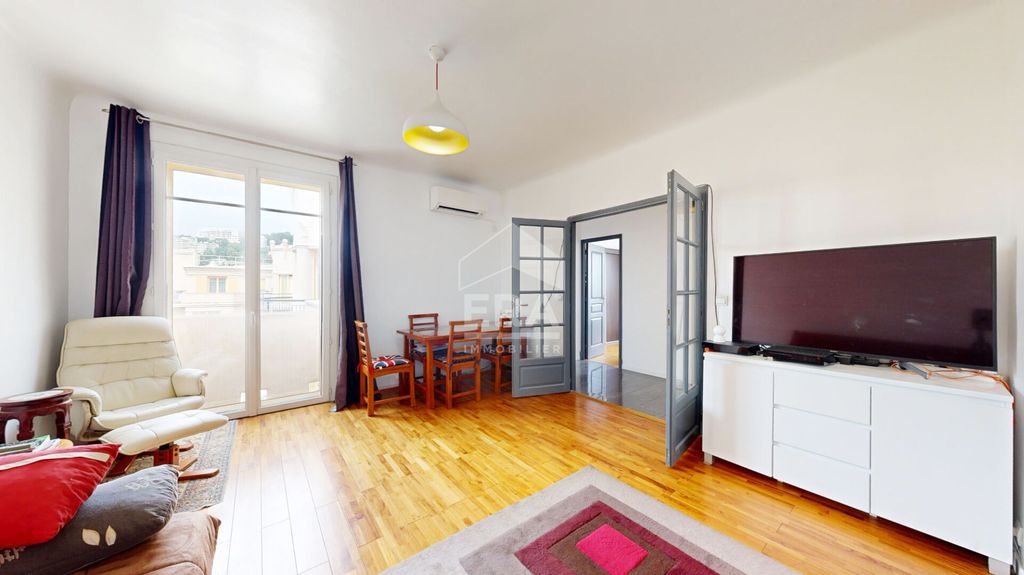 Achat appartement à vendre 3 pièces 67 m² - Nice