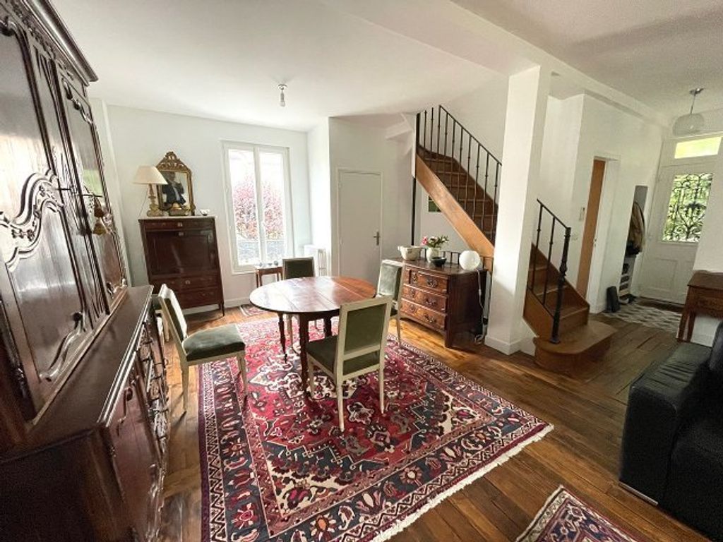 Achat maison à vendre 3 chambres 147 m² - Maisons-Alfort