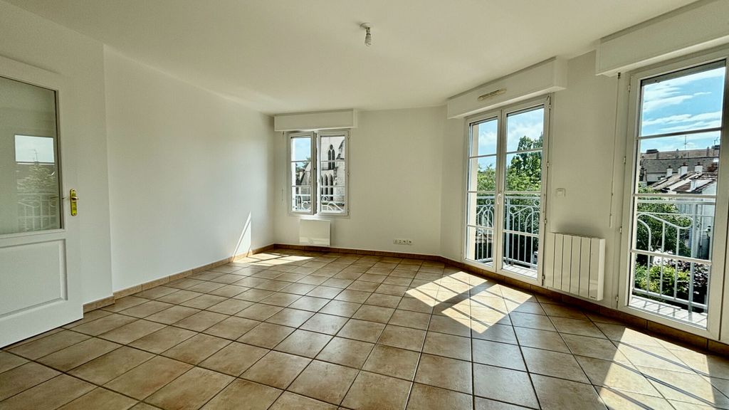 Achat appartement à vendre 4 pièces 79 m² - Corbeil-Essonnes