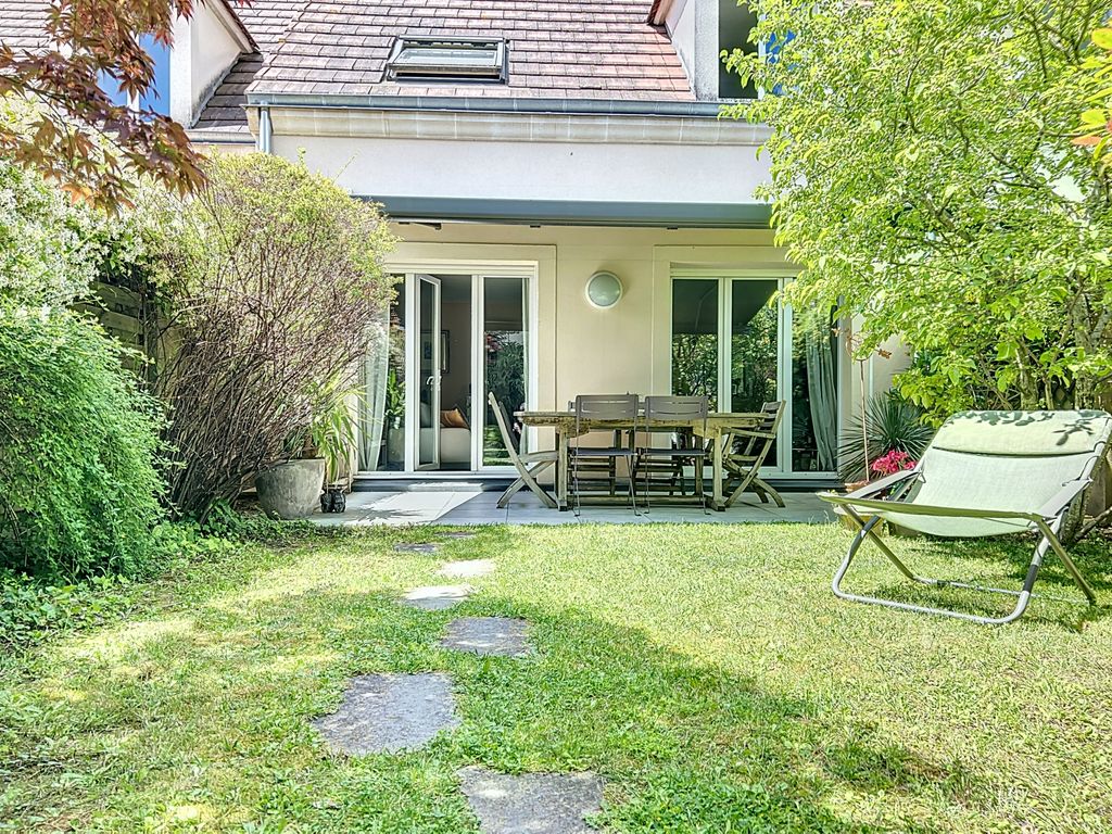 Achat maison à vendre 4 chambres 110 m² - Saint-Maur-des-Fossés