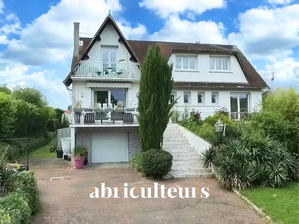 Achat maison à vendre 4 chambres 183 m² - Le Gué-de-Longroi