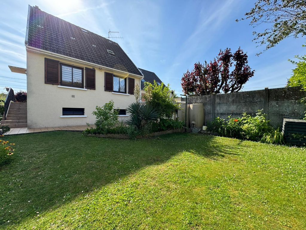 Achat maison à vendre 3 chambres 85 m² - Marly-la-Ville