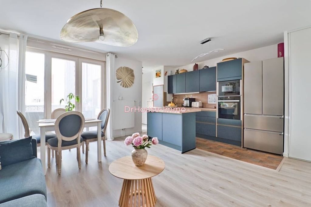 Achat appartement à vendre 2 pièces 50 m² - Claye-Souilly