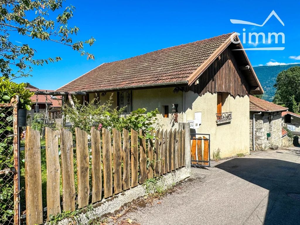 Achat maison à vendre 2 chambres 86 m² - La Flachère