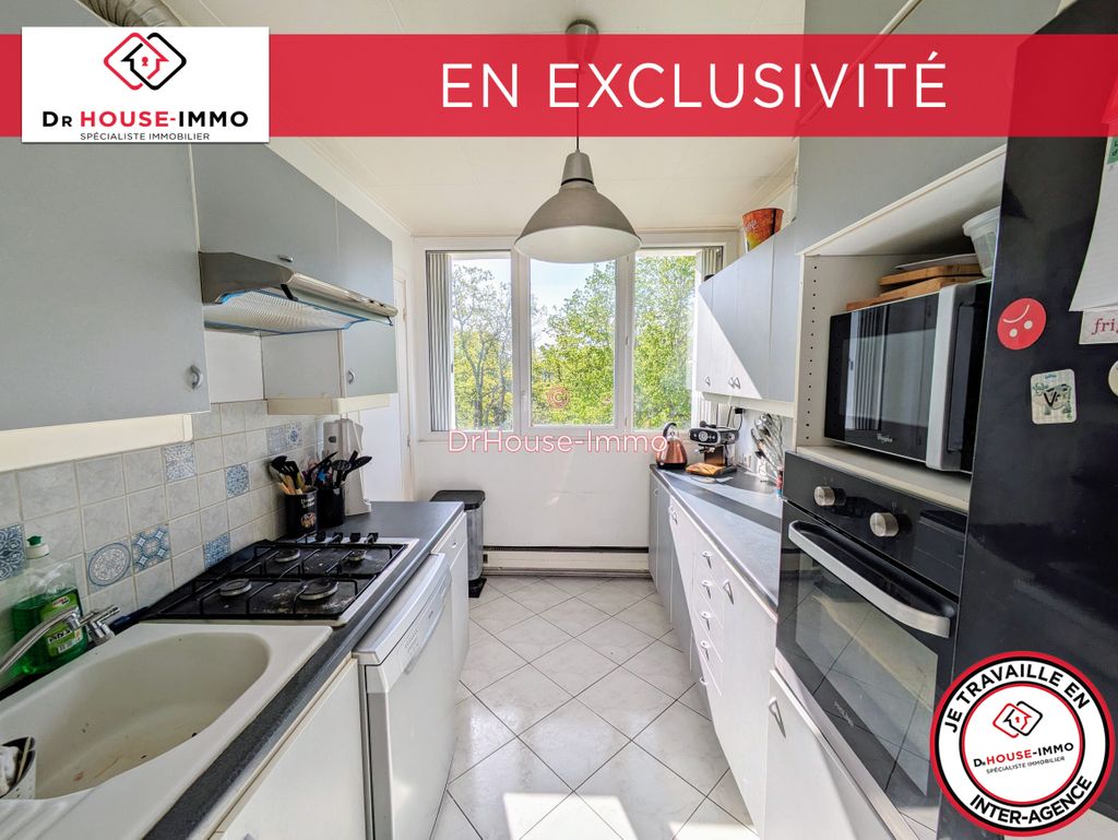 Achat appartement à vendre 4 pièces 66 m² - Verneuil-sur-Seine