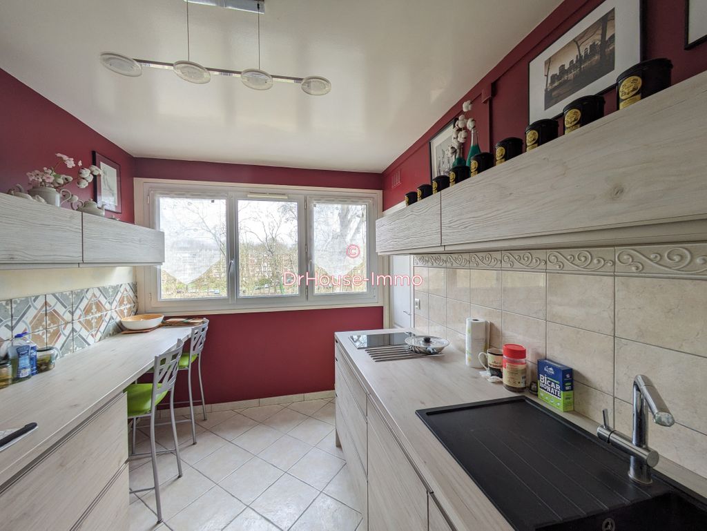 Achat appartement à vendre 4 pièces 71 m² - Verneuil-sur-Seine