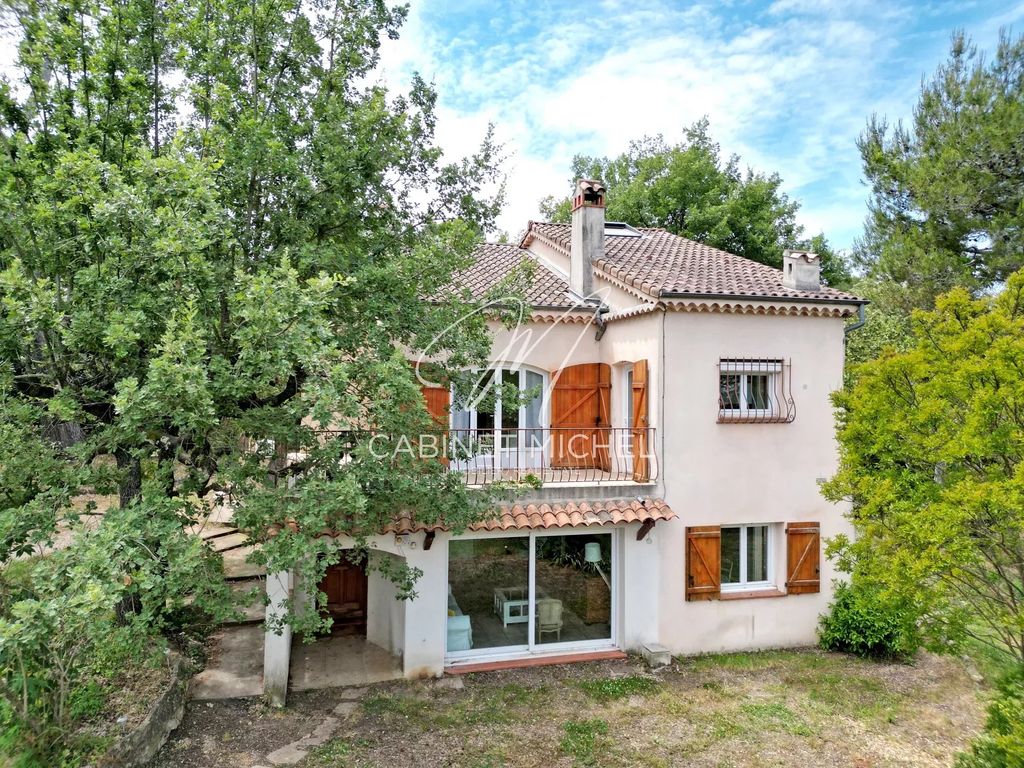 Achat maison à vendre 5 chambres 168 m² - Valbonne