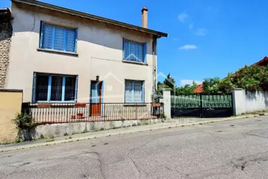 Achat maison à vendre 4 chambres 124 m² - Albon