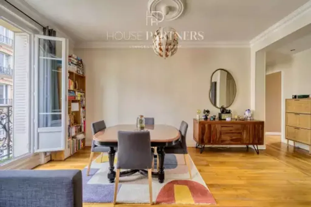 Achat appartement à vendre 3 pièces 62 m² - Puteaux