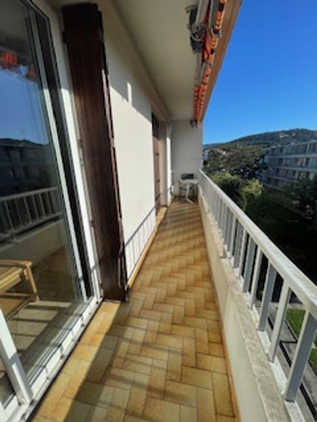 Achat appartement à vendre 3 pièces 60 m² - Aubagne