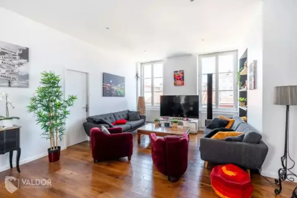 Achat appartement à vendre 4 pièces 92 m² - Villefranche-sur-Saône