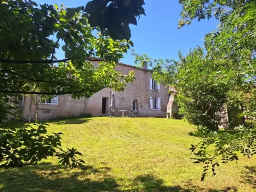 Achat maison à vendre 3 chambres 151 m² - Langon