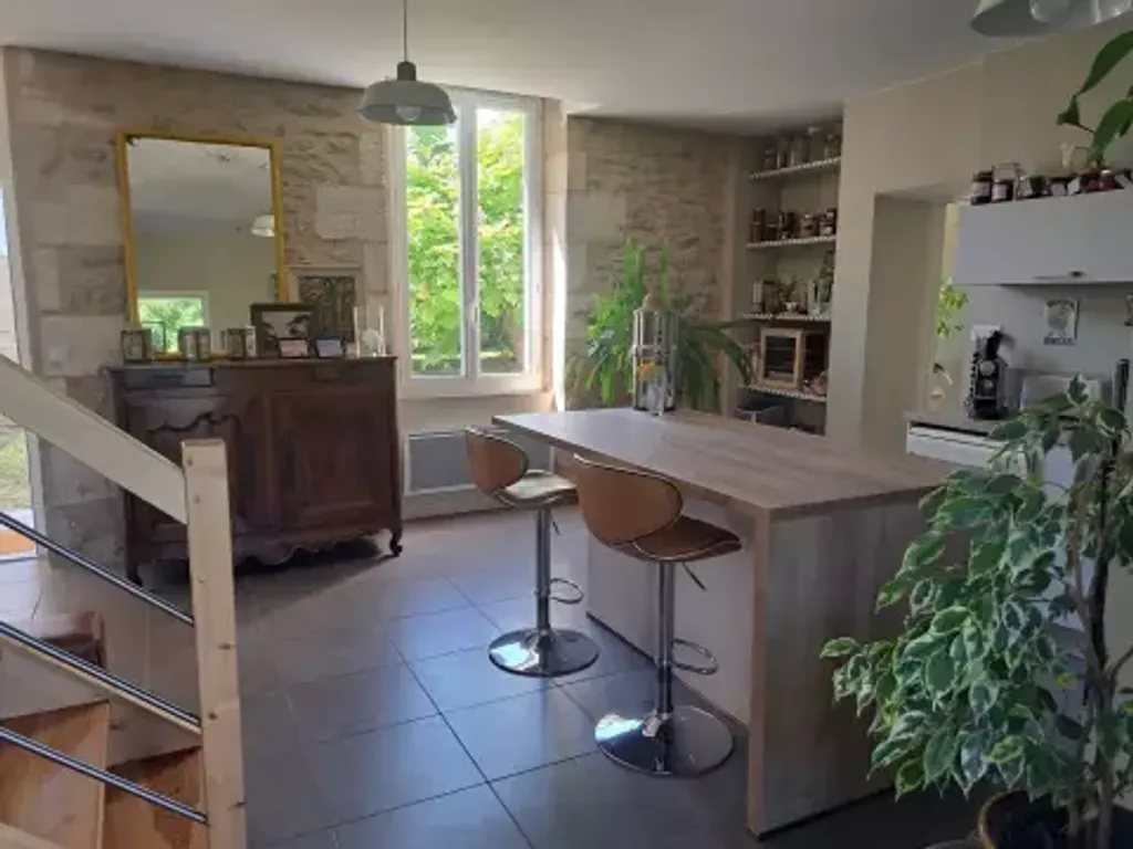 Achat maison à vendre 3 chambres 151 m² - Langon