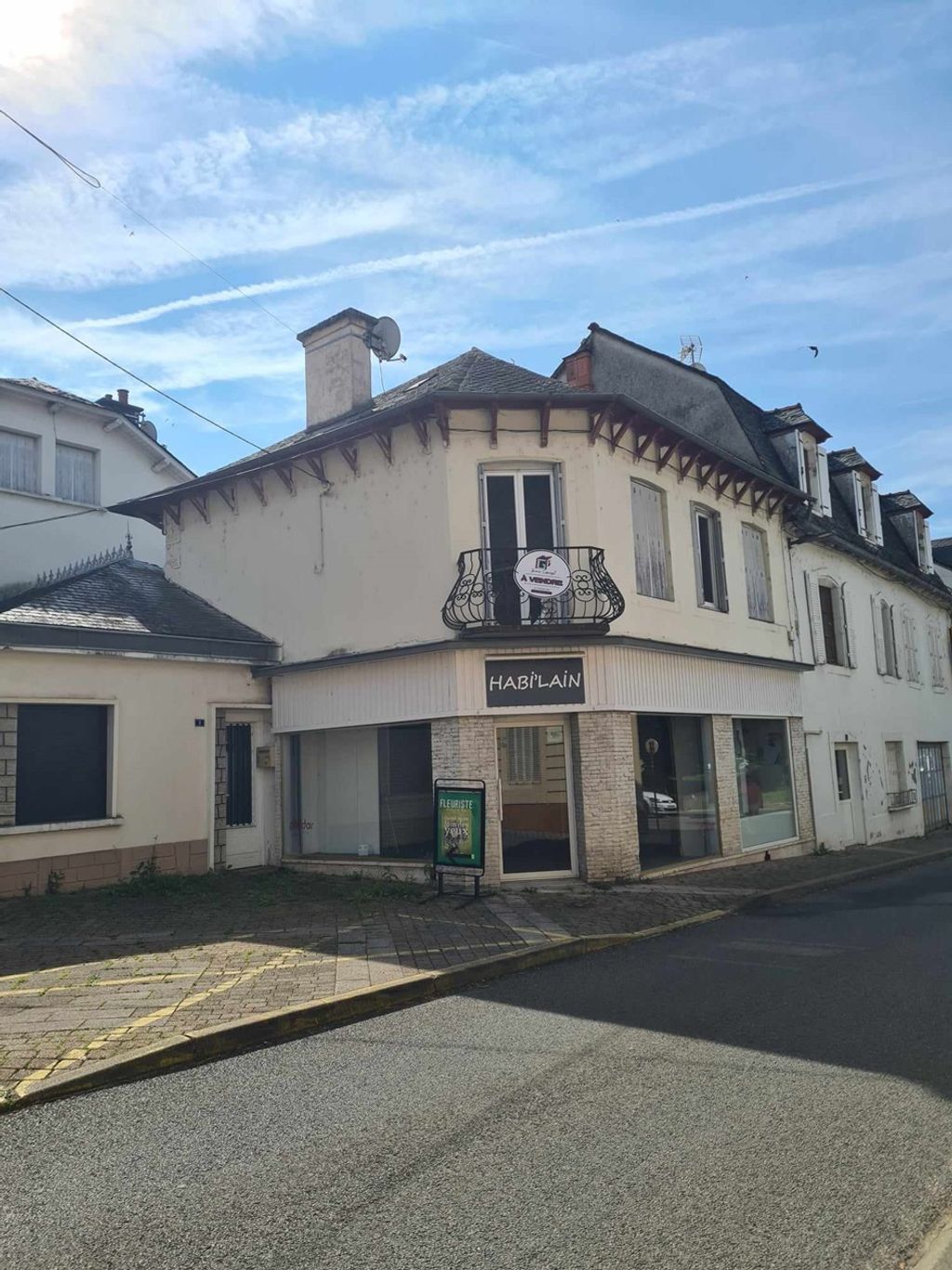 Achat maison à vendre 3 chambres 93 m² - Pont-de-Salars