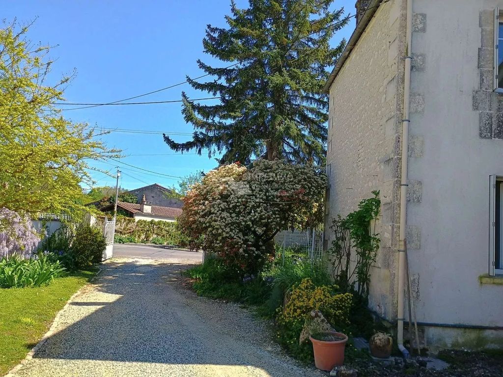 Achat maison à vendre 3 chambres 150 m² - Celles