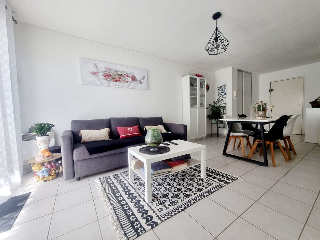 Achat appartement à vendre 2 pièces 48 m² - Istres