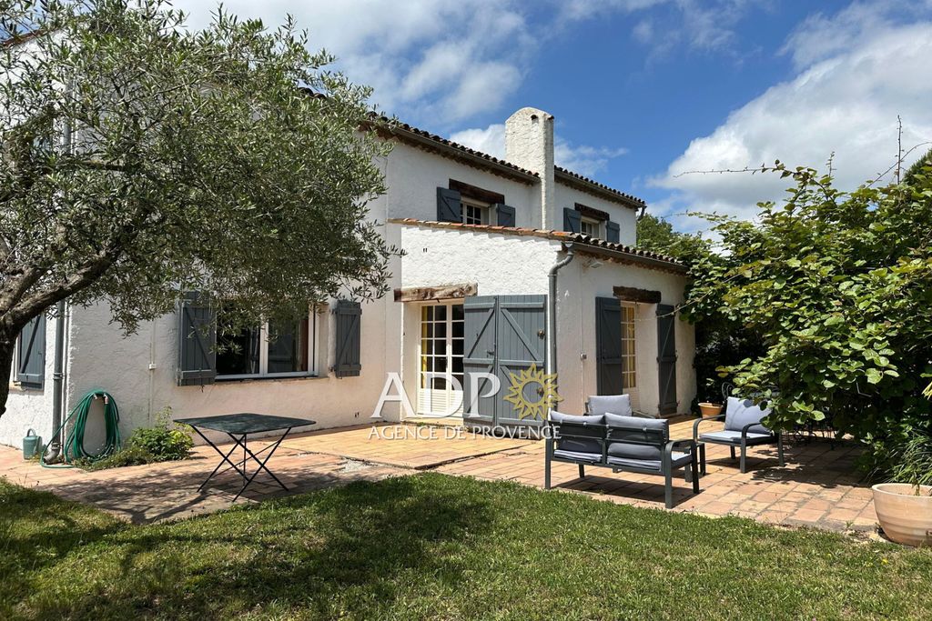 Achat maison à vendre 5 chambres 165 m² - Grasse