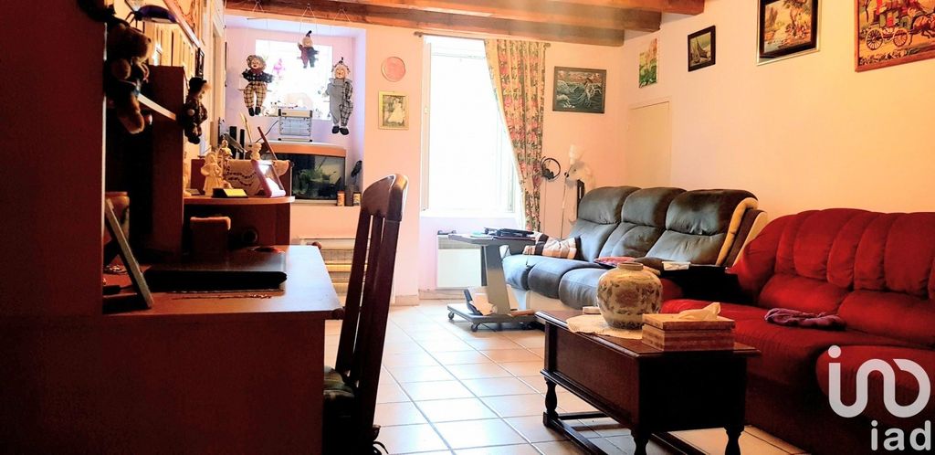 Achat maison à vendre 2 chambres 80 m² - Saint-Martin-le-Vieil