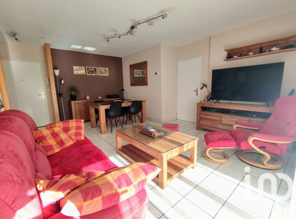 Achat appartement à vendre 3 pièces 65 m² - Cluses