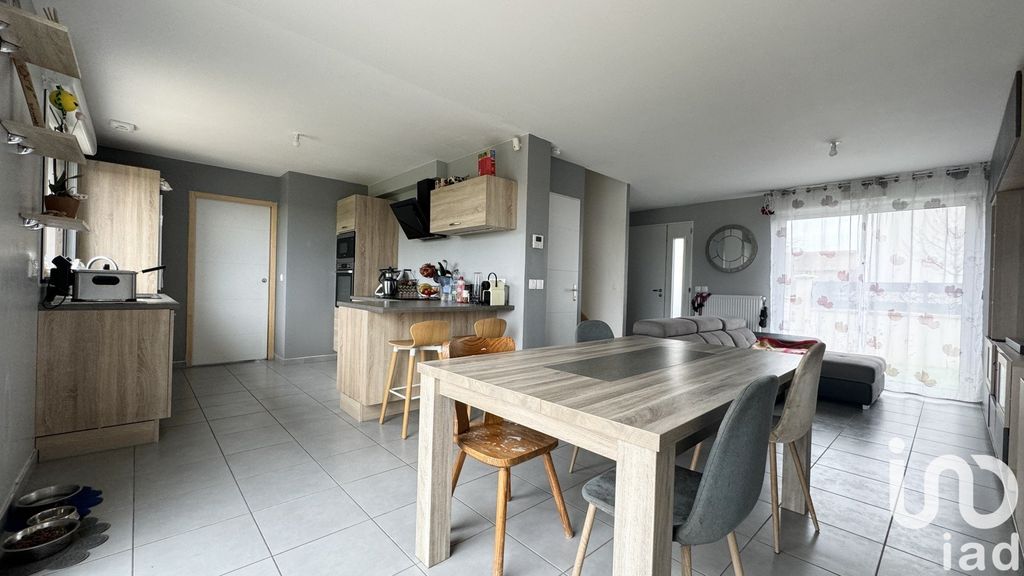 Achat maison à vendre 3 chambres 106 m² - Leudeville