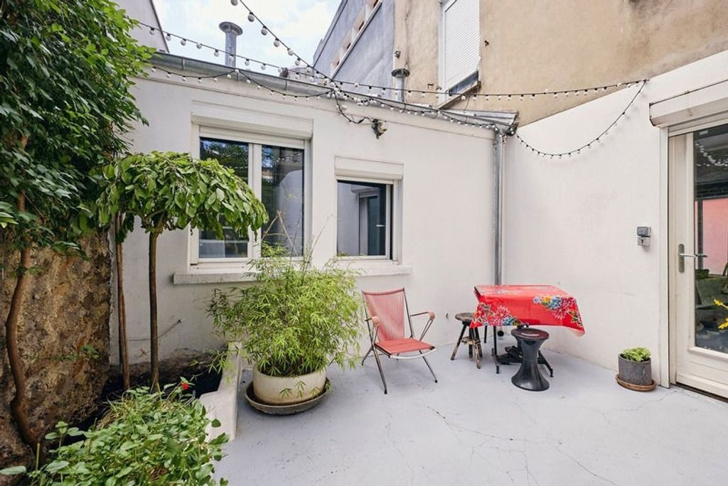 Achat appartement à vendre 4 pièces 69 m² - Bagnolet